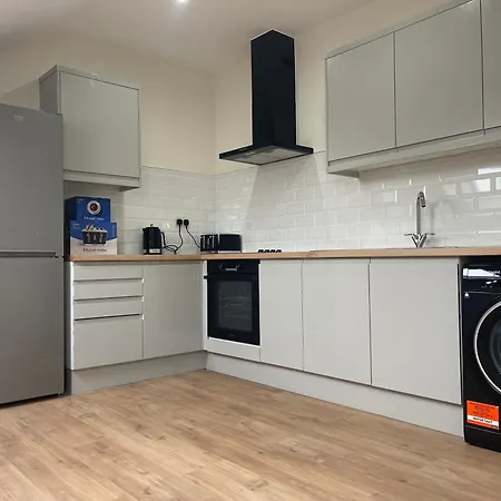 Croydon Serviced Accommodation South Norwood Exterior photo